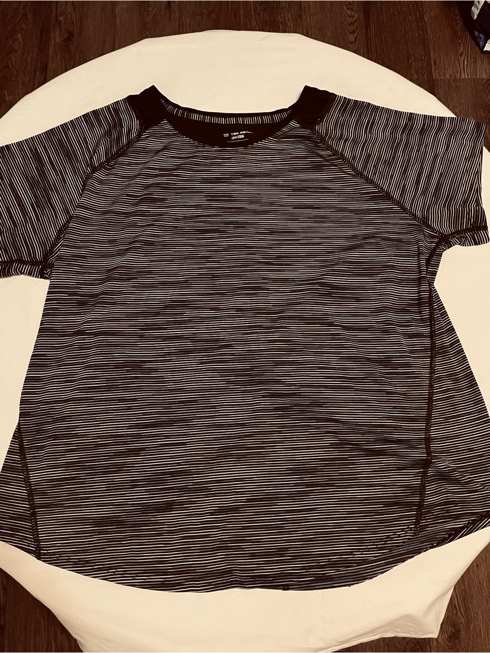 Tek Gear DryTek Women’s XXL Black White Striped Athletic Performance Shirt